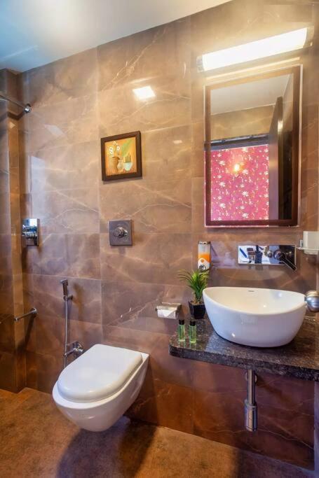 Martini Villa By Aquastay โลนาวาลา ภายนอก รูปภาพ