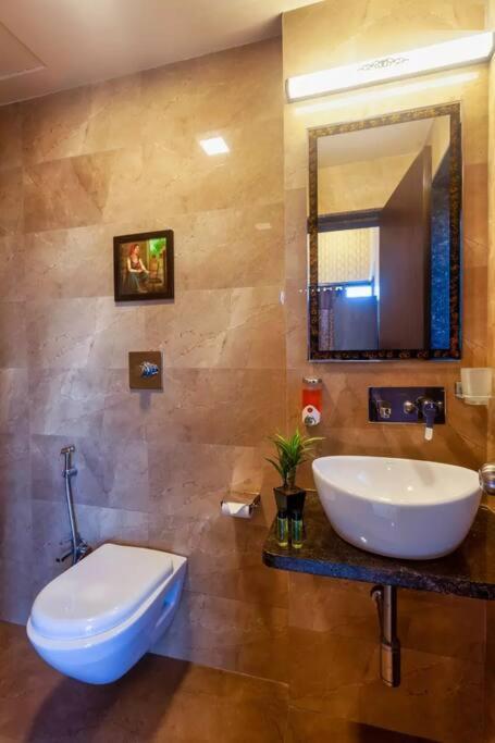 Martini Villa By Aquastay โลนาวาลา ภายนอก รูปภาพ